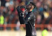 سنگربان شمس آذر در تیم منتخب هفته سیاه دروازه‌بانان لیگ برتر