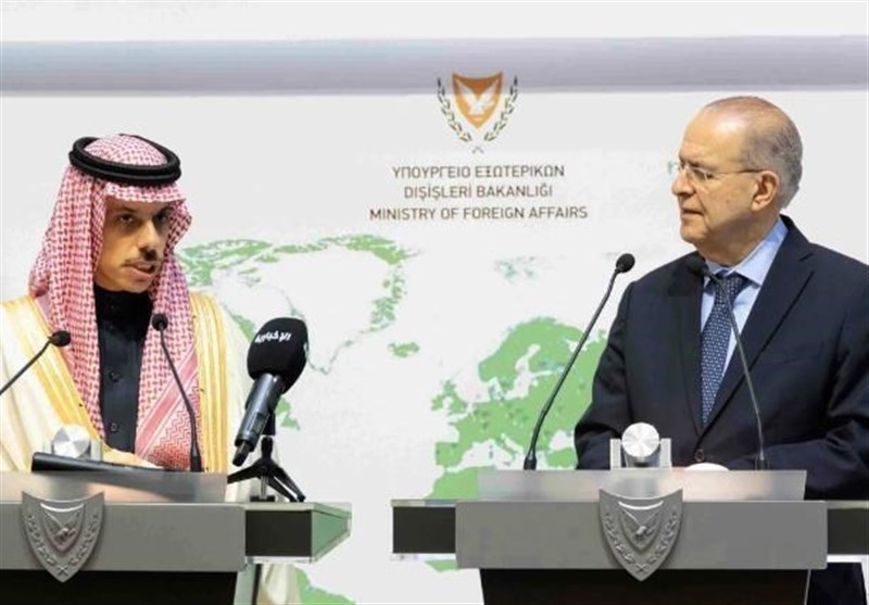 رمزگشایی از سیاست غرب در نزدیکی روابط با عربستان
