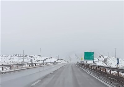  بارش برف و باران در جاده‌های ۱۱ استان/ اعلام محورهای مسدود 