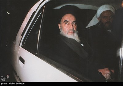 انقلاب اسلامی ایران به روایت تصویر
