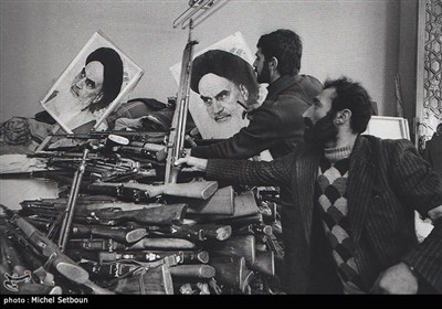انقلاب اسلامی ایران به روایت تصویر