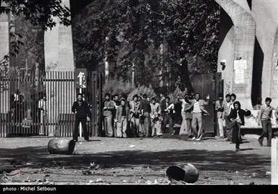 انقلاب اسلامی ایران به روایت تصویر