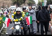 رژه موتور سواران در سالروز ورود حضرت امام خمینی(ره)