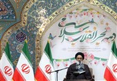 آیت‌الله سعیدی: انقلاب اسلامی با تمسک به قرآن و وعده‌ های الهی به راه خود ادامه می‌دهد