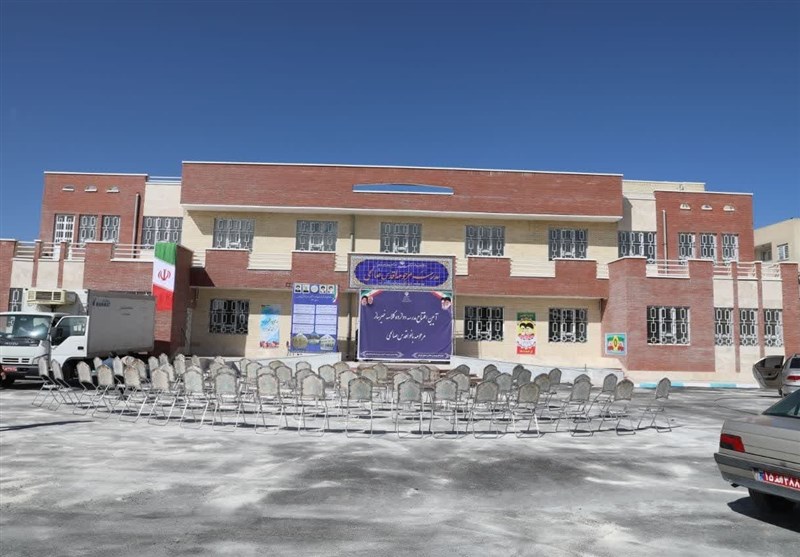 افتتاح مدرسه 12 کلاسه مرحومه اقدس صالحی در کرمان