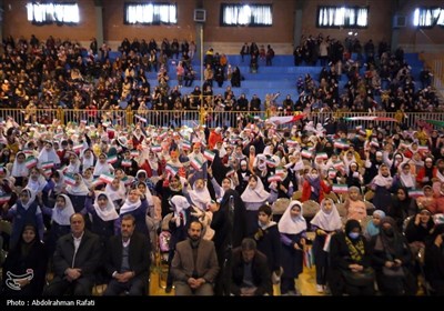 مراسم جشن بزرگ انقلاب در همدان