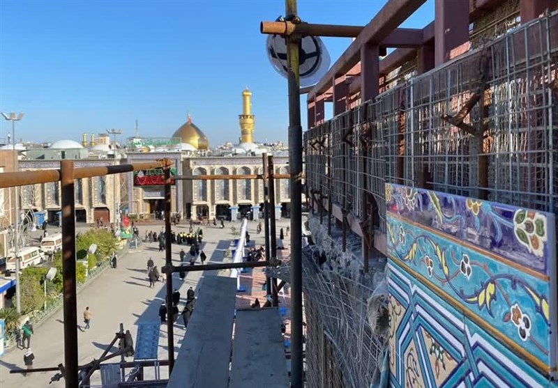 آغاز نصب کاشی‌های ثبت شده به نام خیران ایرانی در حرم امام حسین (ع)+عکس