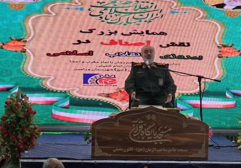 سردار فدوی: جبهه استکبار متحدالشکل علیه ایران دسیسه می‌کند/ حتی یک تیر به‌سمت‌مان شلیک نکرده‌اند