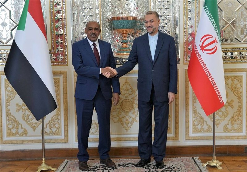 دیدار و گفتگوی وزرای خارجه ایران و سودان