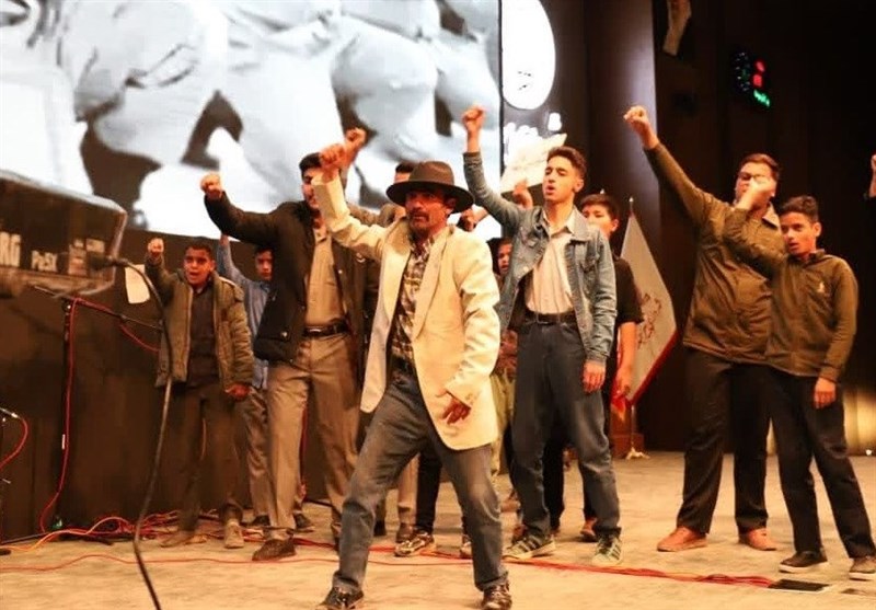 نمایش «سندروس» اتفاقات 7 بهمن 57 بیرجند را روایت می‌‌کند