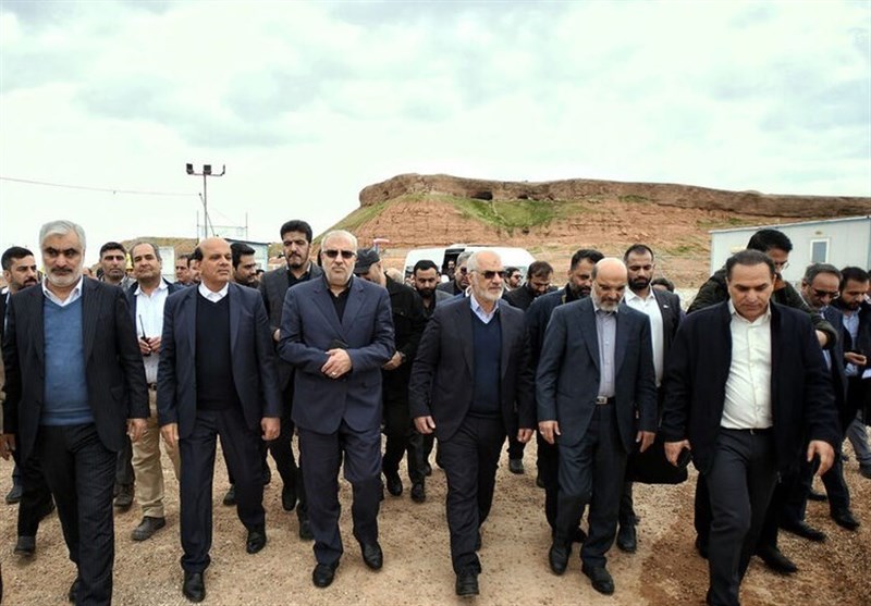 بهره برداری از 8 طرح عام‌المنفعه در خوزستان با حضور وزیر