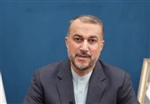 Iranian FM Highlights Islamic Revolution Achievements in Anniv. Message (+Video)