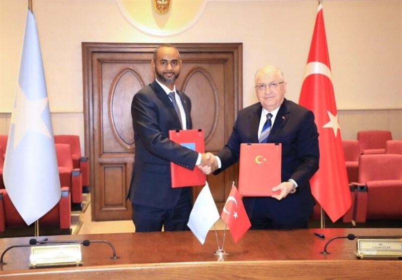 امضای توافقنامه نظامی امنیتی میان سومالی و ترکیه