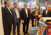 غرفه ایران در نمایشگاه کتاب دهلی افتتاح شد / توصیه سفیر ایران برای ترجمه آثار ایرانی به هندی + فیلم
