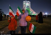 جشن پیروزی انقلاب اسلامی در برج آزادی