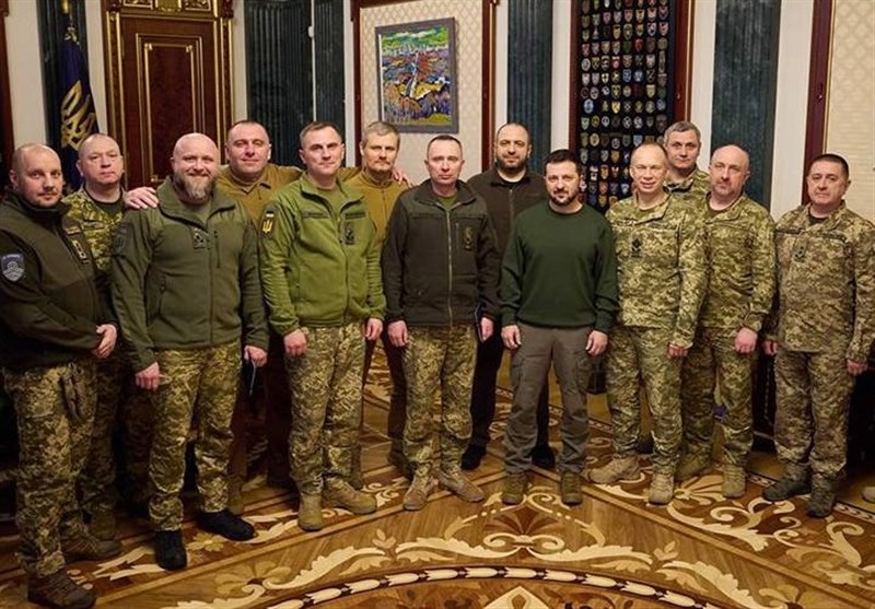 تحولات اوکراین| زلنسکی با تغییر کادر رهبری نیروهای مسلح به دنبال چیست؟