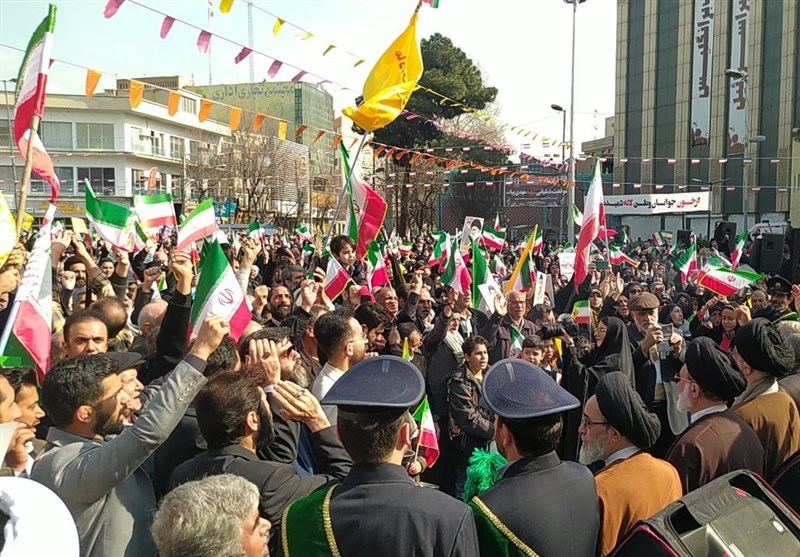 حضور باشکوه مردم شهرستان‌های استان تهران در راهپیمایی 22 بهمن + فیلم و تصاویر