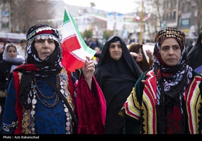 راهپیمایی 22 بهمن در خرم آباد