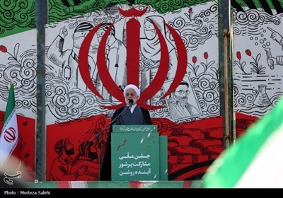 حجت‌الاسلام والمسلمین محسنی اژه‌ای رئیس دستگاه قضا در مراسم راهپیمایی 22 بهمن در اصفهان 