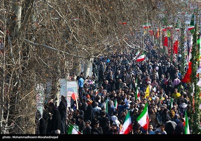 راهپیمایی 22 بهمن در تهران (7)