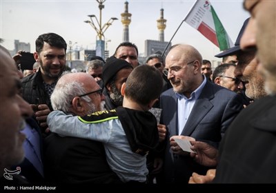 حضور رئیس مجلس در راهپیمایی 22 بهمن - مشهد مقدس- عکس خبری تسنیم