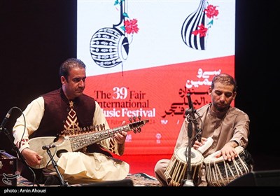 اجرای موسیقی عندلیبان افغانستان در در نخستین شب سی‌و‌نهمین جشنواره موسیقی فجر- تالار رودکی