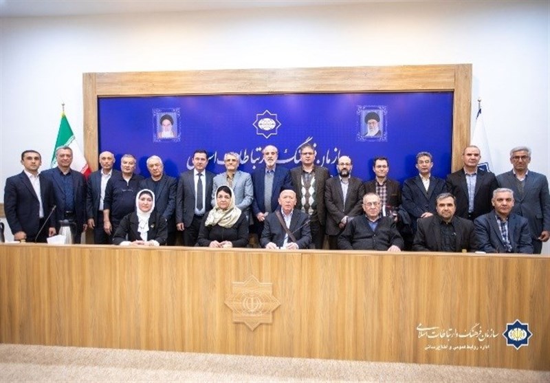 دیدار غیر منتظره اندیشمندان ازبکستان با اعضای انجمن ایرانی تاریخ
