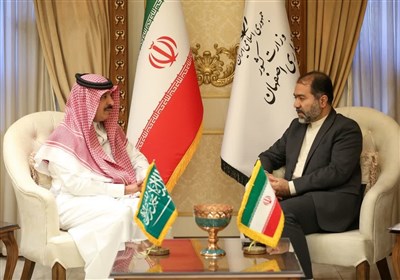  دیدار‌ سفیر عربستان با استاندار اصفهان/ تأکید طرفین بر گسترش روابط دوجانبه 