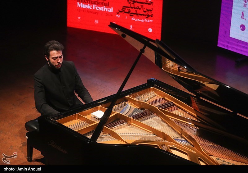 Piano Prodigy Nicholas Van Poche Shines at 39th Fajr Music Festival