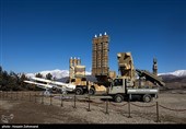 رونمایی از سامانه های پدافندی آرمان و آذرخش