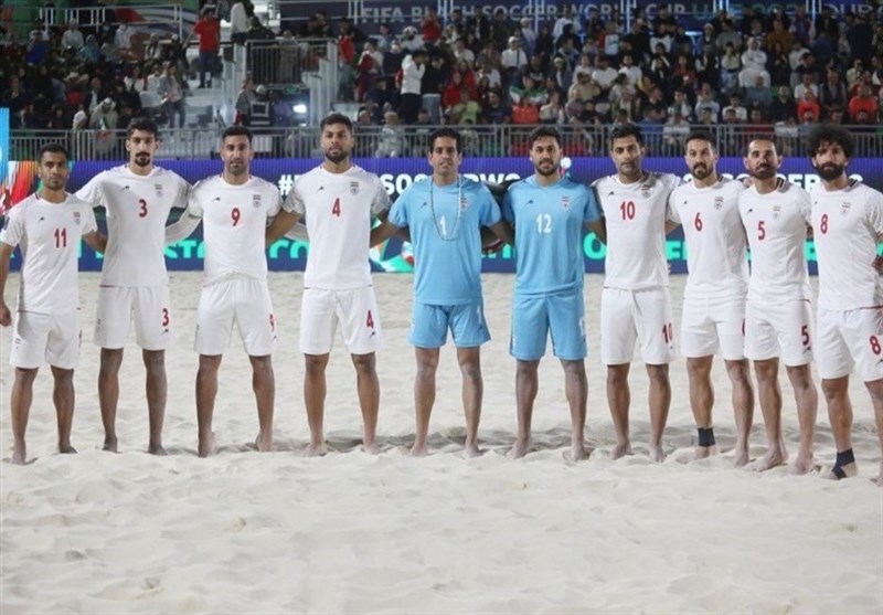 Чемпионат мира по пляжному футболу / Иран занимает первое место, победив Таити / Встреча с ОАЭ в четвертьфинале