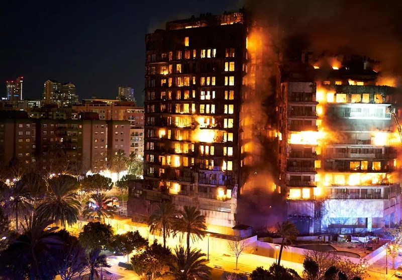 Four Dead in Valencia Apartment Block Blaze, Dozens Injured