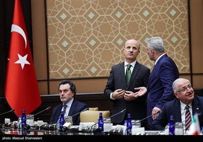 Совместное заседание Высшего совета сотрудничества Ирана и Турции и подписание соглашений о сотрудничестве