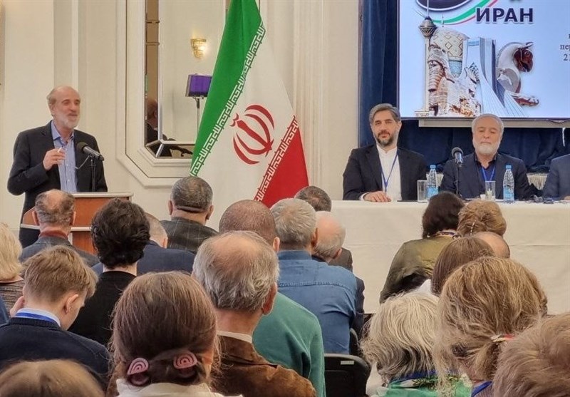Акцент российских иранологов на укреплении взаимопонимания между двумя народами Ирана и  оссии