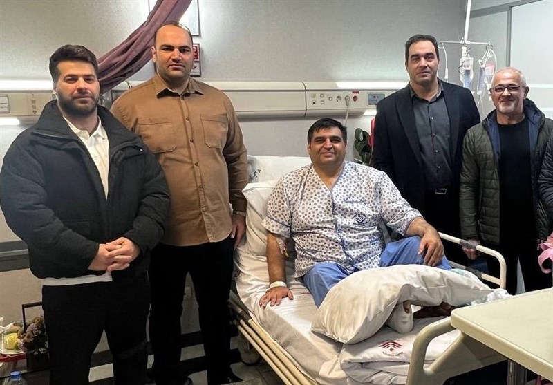 آخرین وضعیت حسین رضازاده پس از بستری شدن در بیمارستان