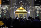 Pilgrims Celebrate Birthday of Imam Mahdi (AS) in Mashhad