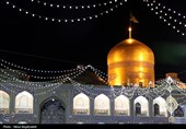 Pilgrims Celebrate Birthday of Imam Mahdi (AS) in Mashhad