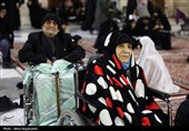 Pilgrims Celebrate Birthday of Imam Mahdi (AS) in Mashhad