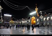 Pilgrims Celebrate Birthday of Imam Mahdi (AS) in Mashhad