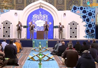 اجرای تواشیح و سرود خوانی در مسجد مقدس جمکران