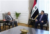 السفیر الإیرانی یلتقی رئیس الوزراء العراقی