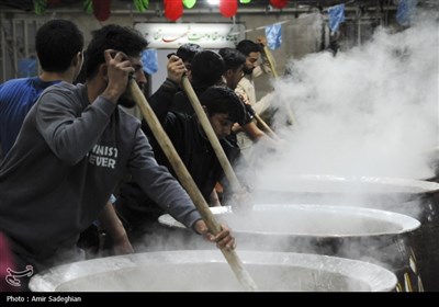 پخت 4 هزار افطاری اصفهان در میلاد امام حسن(ع)
