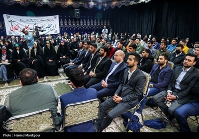 دیدار صمیمی جمعی از دانشجویان دانشگاه‌های تهران با محمدباقر قالیباف