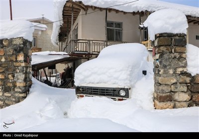 بارش برف در روستاهای اشکورات گیلان