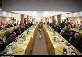 دیدار استاندار تهران با جمعی از هنرمندان