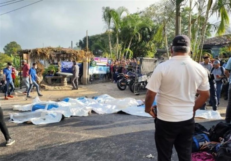 2 Buses Collide Head-On in Western Honduras, Killing 17 People, Injuring 14