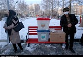 انتقال صندوقها و تعرفه های رای به محل شعب اخذ رای-همدان