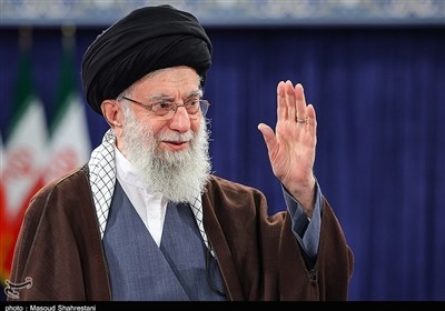 Westerners Admire Ayatollah Khamenei’s Valiant Support for Palestine
