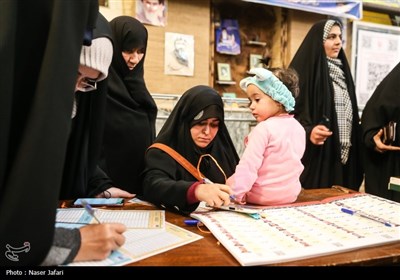 حضور پرشور مردم زنجان در ابتدایی‌ترین ساعات اخذ رای