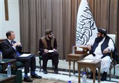 کاردار انگلیس: برای برقراری ارتباط افغانستان با جهان، طالبان در نشست‌های بین‌المللی شرکت کنند